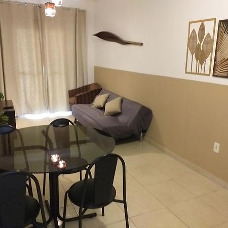 Apartamento No Canto Do Forte, Wi-Fi, Estacionamento Gratuito E Churrasqueira برايا جراندي المظهر الخارجي الصورة