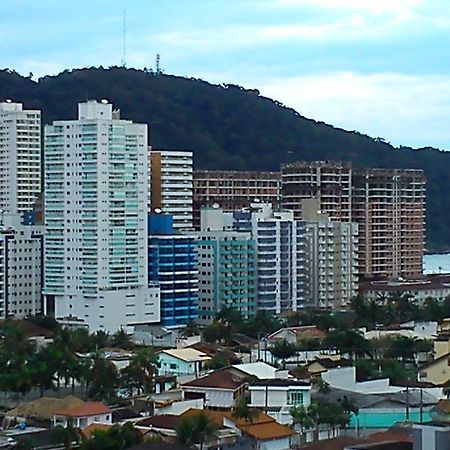 Apartamento No Canto Do Forte, Wi-Fi, Estacionamento Gratuito E Churrasqueira برايا جراندي المظهر الخارجي الصورة